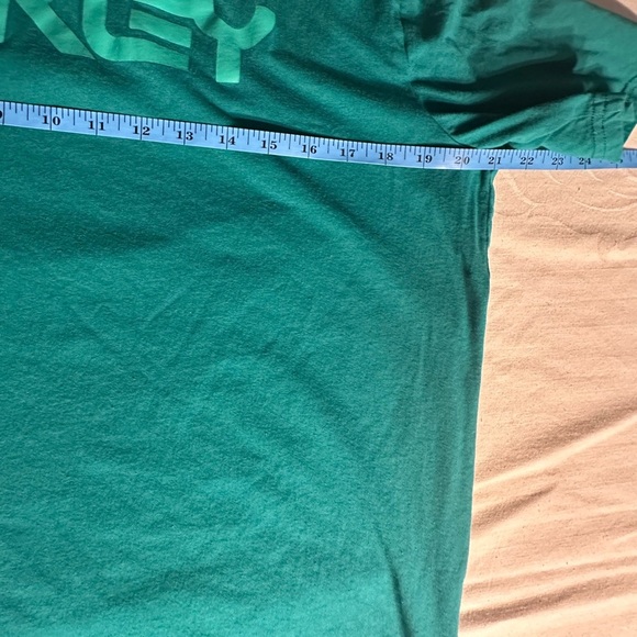 Oakley Short Sleeve Tee Pretty Teal Green Size Large - Picture 7 of 7
